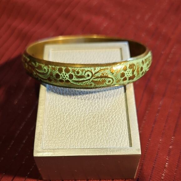 7 Assorted Colorful Bracelets/Bangles - Picture 8 of 8